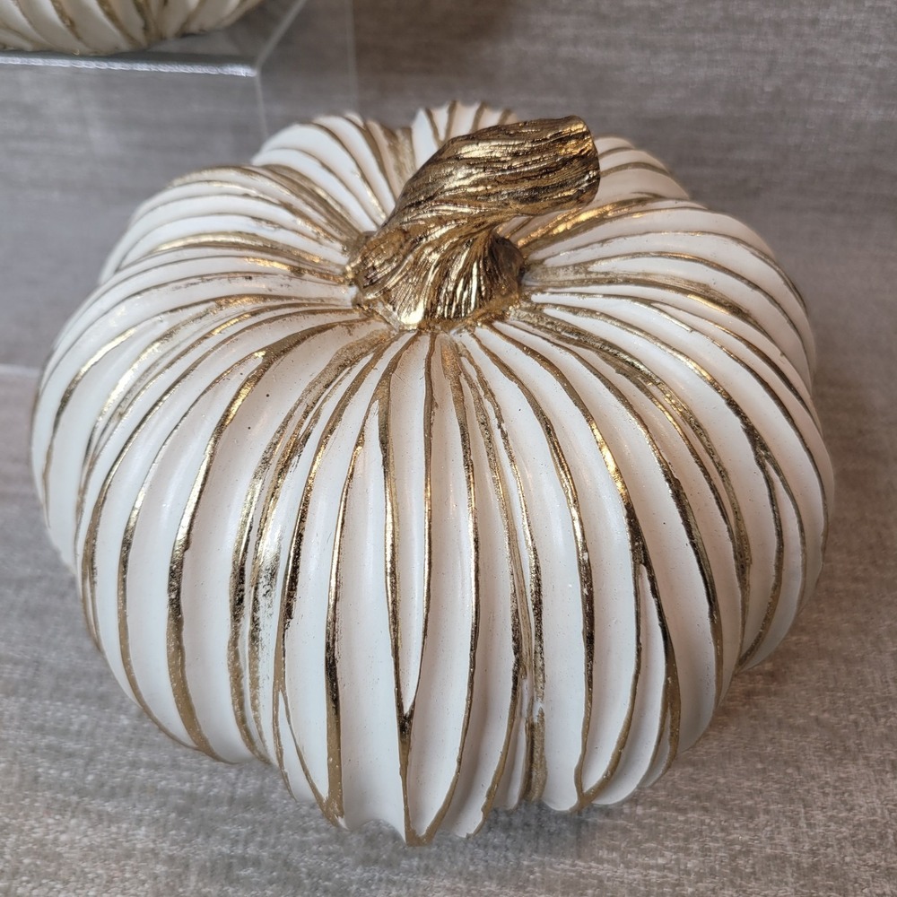 2 Robert Stanley 2014 Fall Shimmering Metallics White & Gold Pumpkins Holiday - Picture 2 of 8